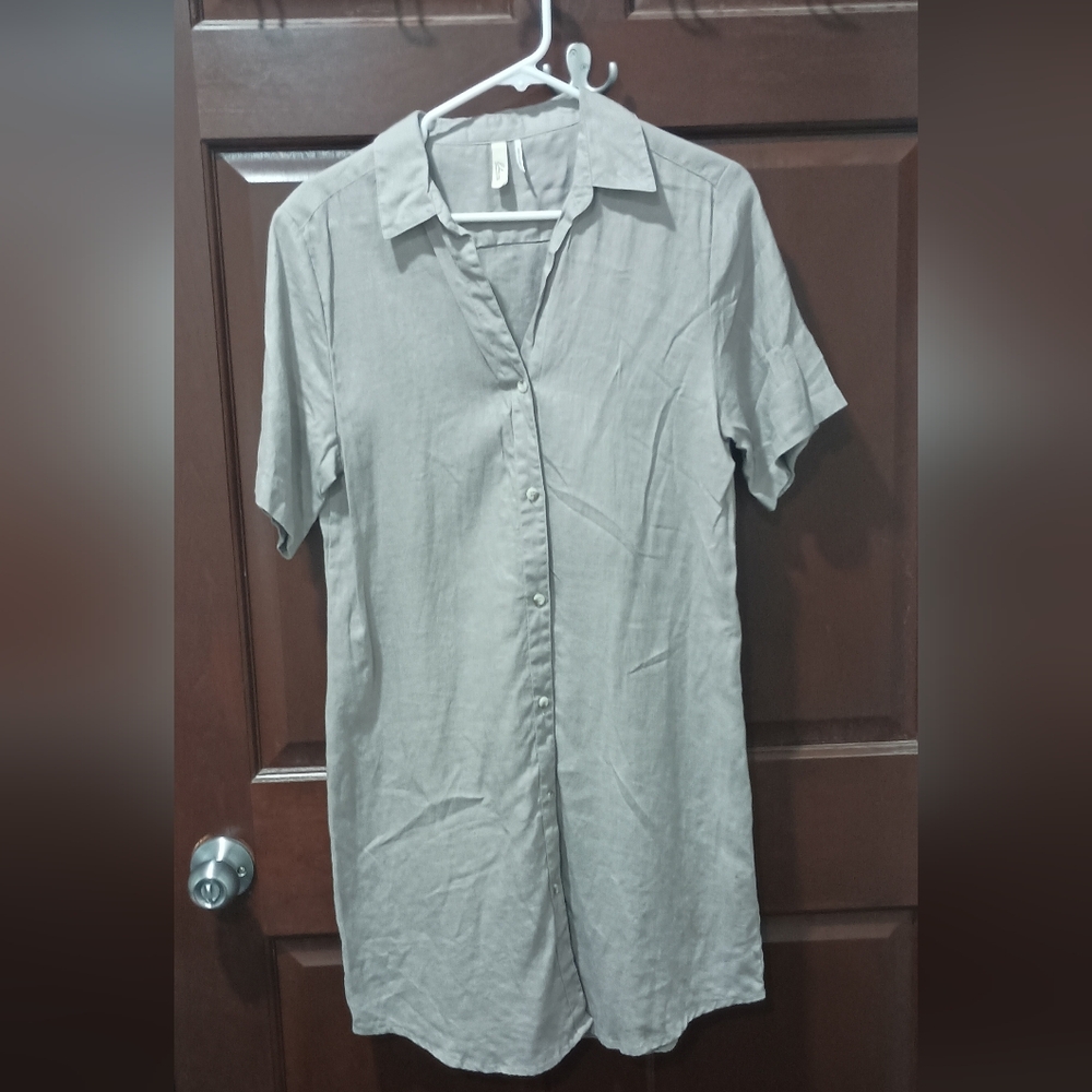 Gray Button-Up Shirt